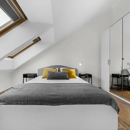 Old Town With Underground Parking Κάουνας