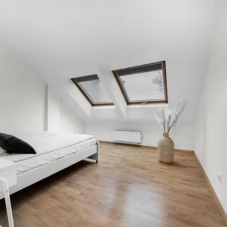 Old Town With Underground Parking Apartment Kaunas