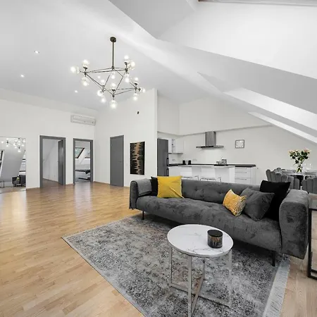 Apartment Old Town With Underground Parking *