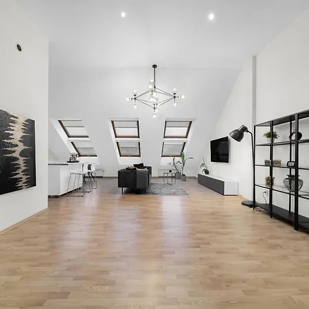 Old Town With Underground Parking Apartment *