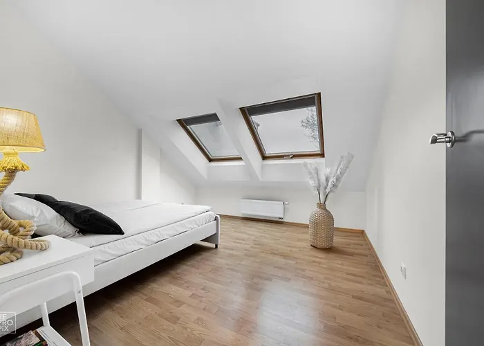 Old Town With Underground Parking Appartement Kaunas